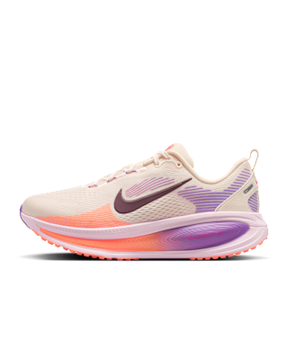 W+NIKE+VOMERO+18+WIDE.png